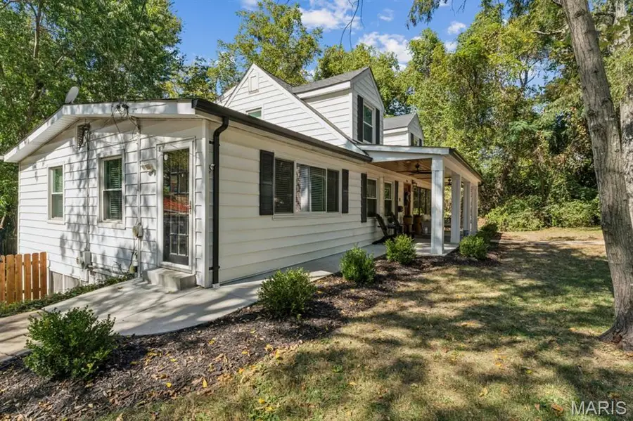403 Bach Avenue, Kirkwood, MO 63122 - #2