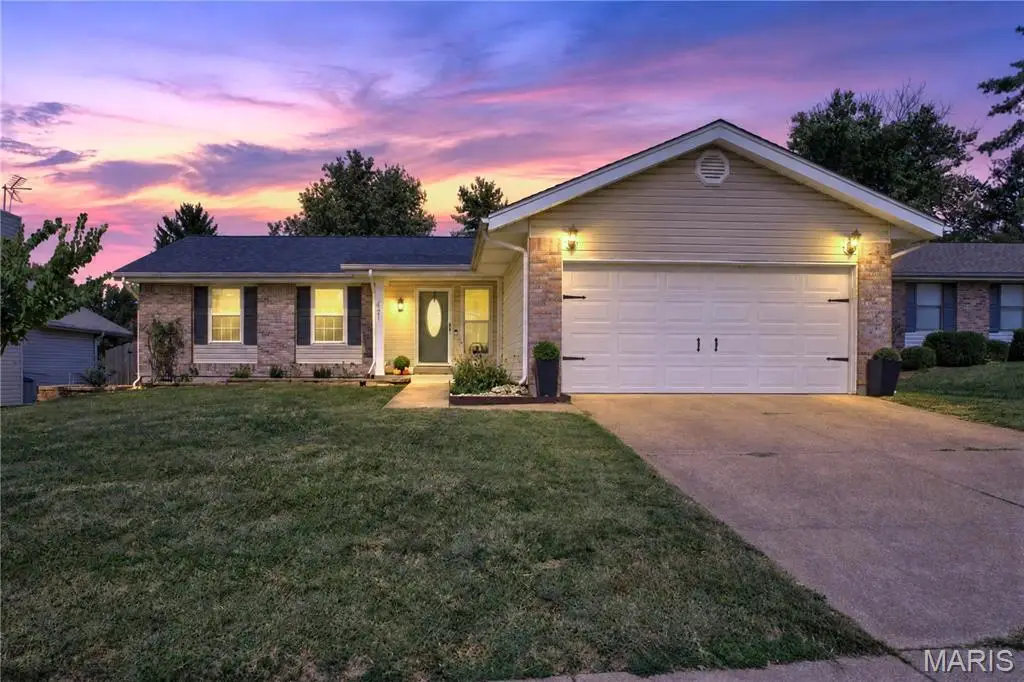 421 Talbert Court, Ballwin, MO 63021 - #1