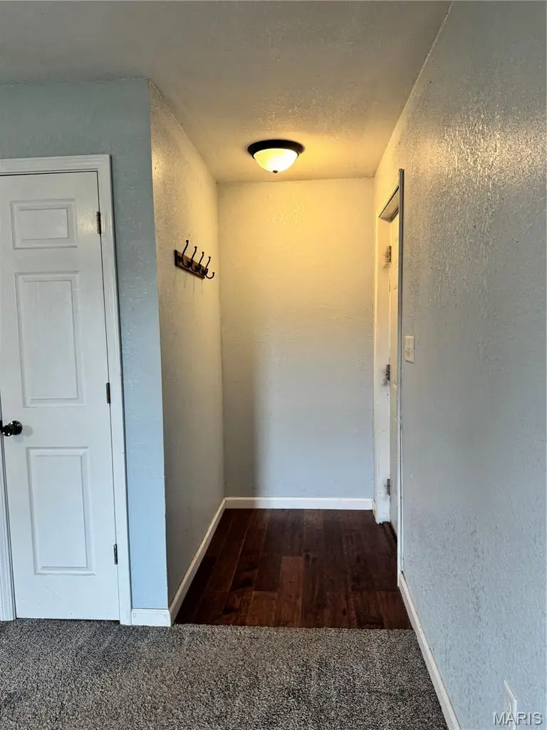 612 E Jefferson Avenue, Owensville, MO 65066 - #3