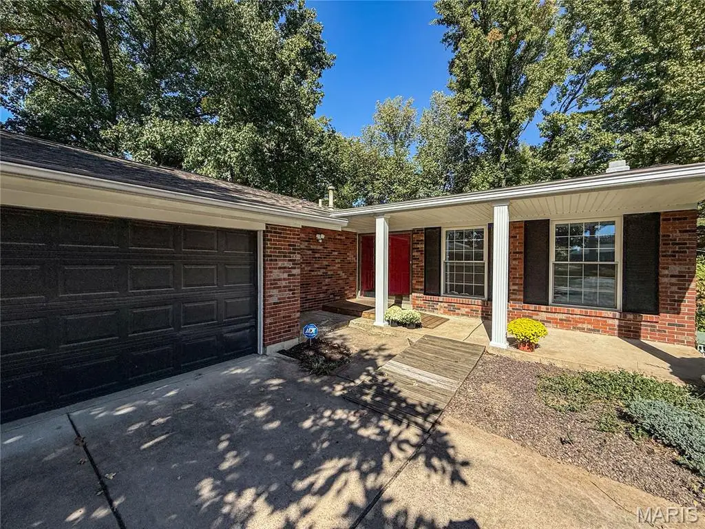 1333 Sherbrooke Road, Saint Charles, MO 63303 - #1