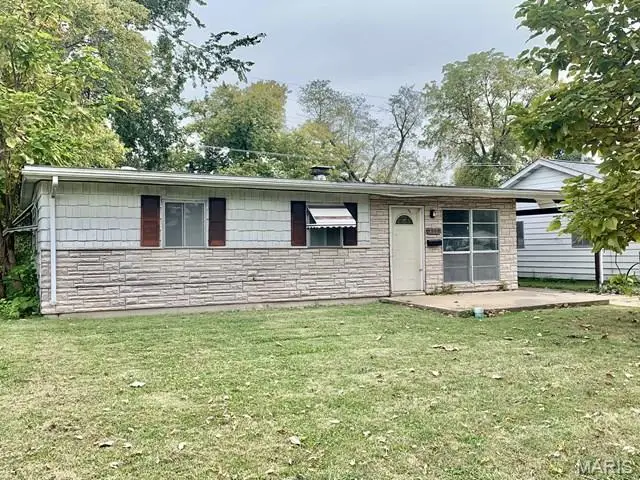 905 E 5th Street, Cahokia, IL 62206 - #1