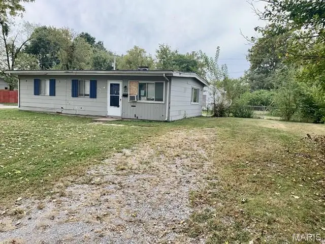 808 E 5th Street, Cahokia, IL 62206 - #3