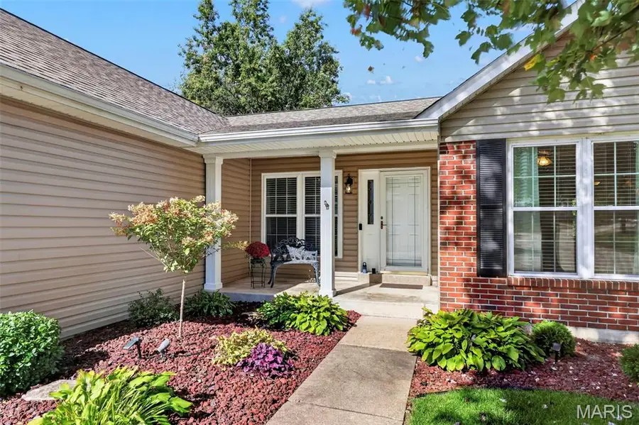 1044 Treeshade Drive, Saint Peters, MO 63376 - #3