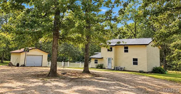 9590 Us Highway 160, Doniphan, MO 63939