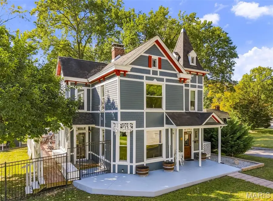 452 W Main Street, Lebanon, IL 62254 - #3