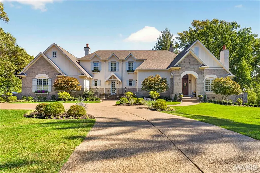 2814 N Geyer Road, Frontenac, MO 63131 - #1