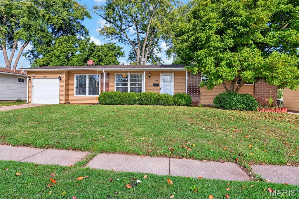 2145 Crane Drive, Florissant, MO 63031 - #1