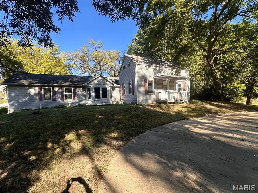 1001 Olive Street, New Haven, MO 63068 - #2