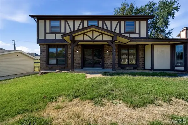 14518 Rockypoint Drive, Florissant, MO 63034