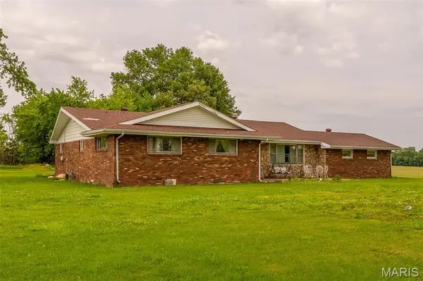 1207 State Route 14, Mulkeytown, IL 62865