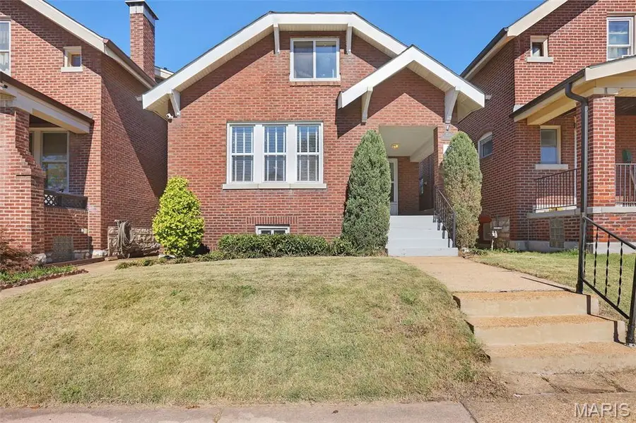 5321 Nottingham Avenue, Saint Louis, MO 63109 - #3