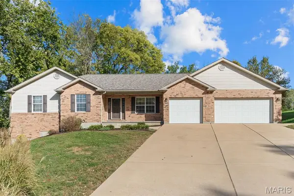 437 Cherie Court, Washington, MO 63090