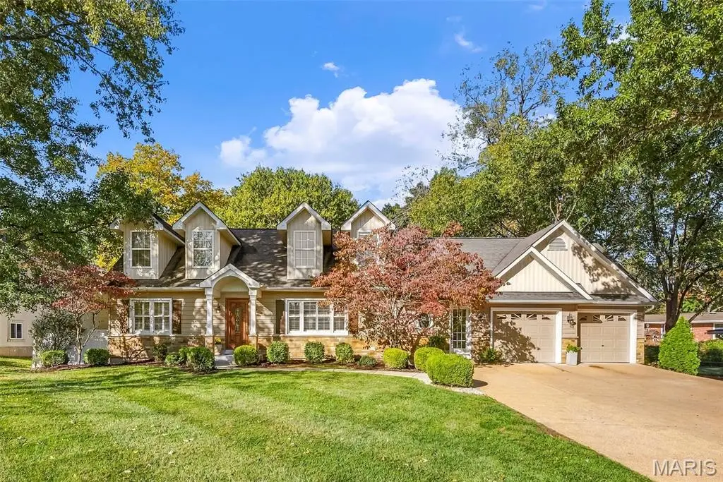 9121 Robyn Road, Sunset Hills, MO 63127 - #1