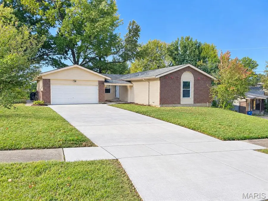 4484 Miletus Drive, Florissant, MO 63033 - #2