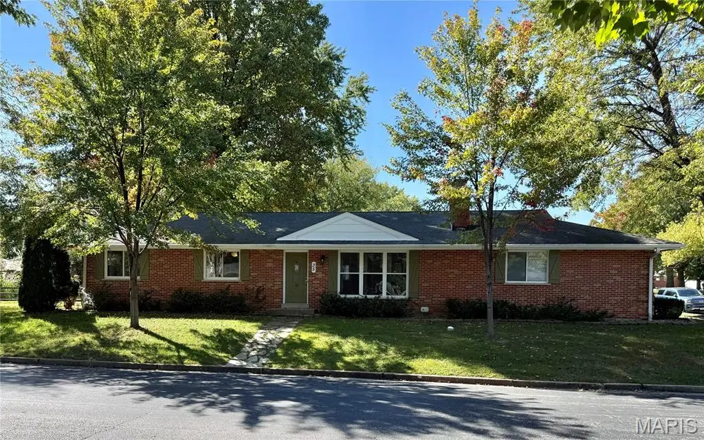 35 Connie Drive, Saint Charles, MO 63301 - #1