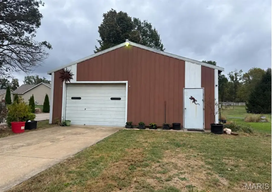 4812 Copenhagen Road, Farmington, MO 63640 - #3