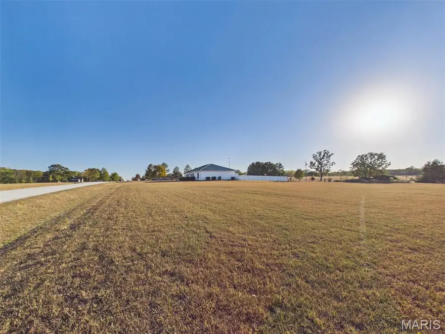 23379 Redwing Lane, Lebanon, MO 65536 - #3