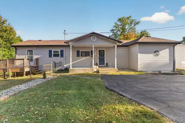 707 Noll Drive, Arnold, MO 63010
