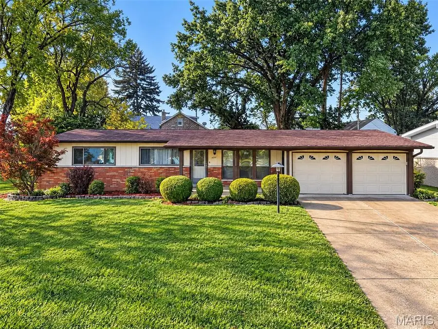 1200 Coronation Drive, Saint Louis, MO 63125 - #2