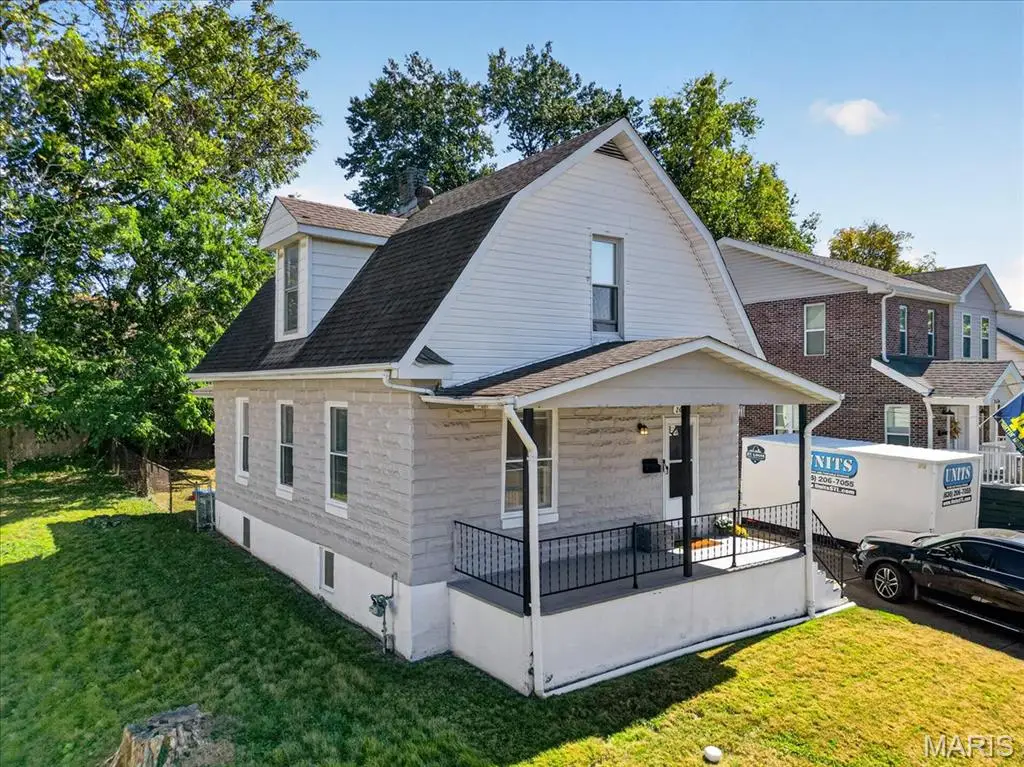 2632 Lyle Avenue, Maplewood, MO 63143-2110 - #1