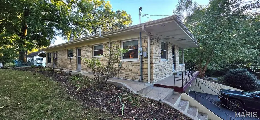 406 Lindley Street, Edwardsville, IL 62025 - #3