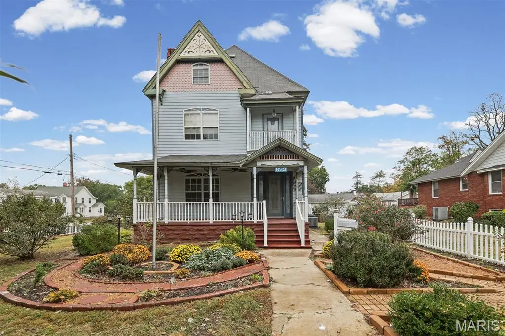 679 St Louis, Nashville, IL 62263 - #1