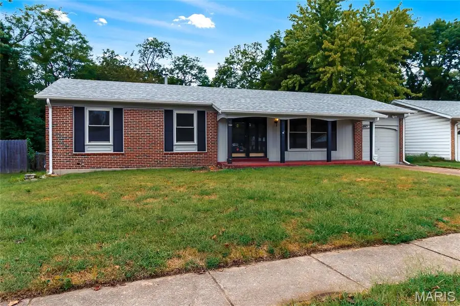 2865 Heatherton Drive, Florissant, MO 63033 - #3