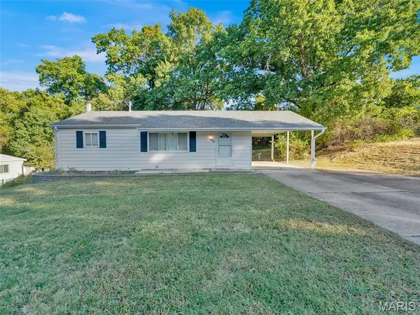 38 Guylyn Place, Valley Park, MO 63088