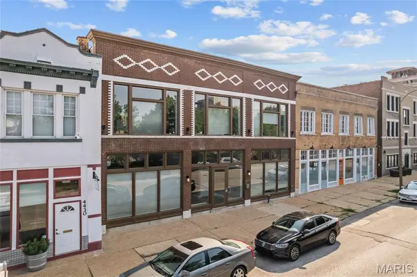 4432 Olive Street, St Louis, MO 63108