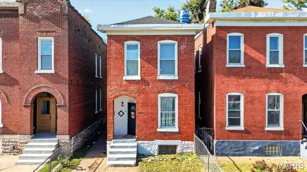6821 Minnesota Avenue, St Louis, MO 63111
