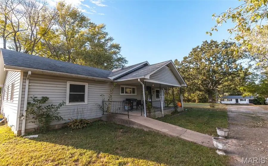 730 W Washington Street, Saint James, MO 65559 - #2