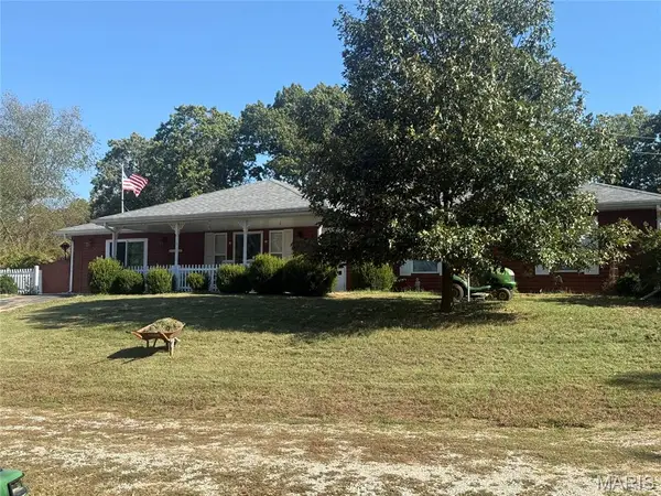 6172 State Road T, Stoutland, MO 65567