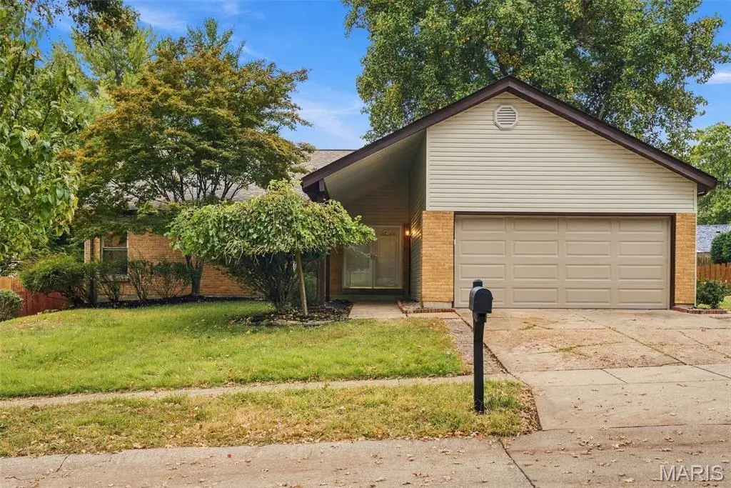 12226 Autumn Dale Court, Maryland Heights, MO 63043 - #1