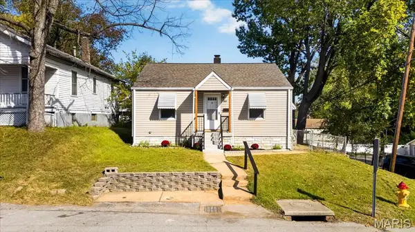 607 Horn Avenue, St Louis, MO 63125