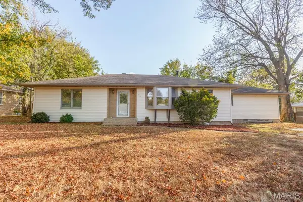 13 Lake Drive, Lebanon, MO 65536