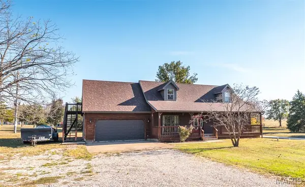 14 Bonnie Drive, Iberia, MO 65486