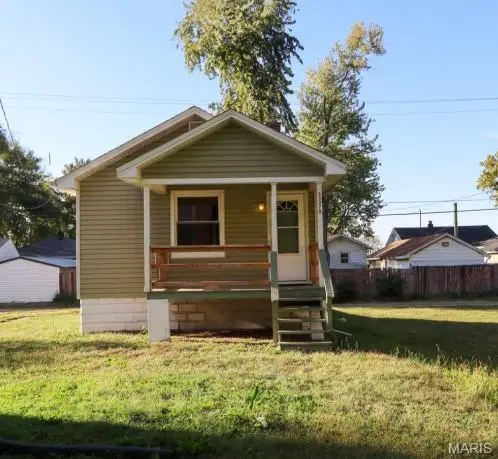 2433 Adams Street, Granite City, IL 62040 - #2