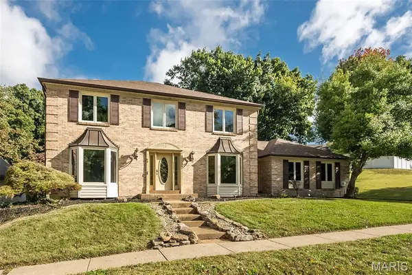 69 Riverwood Estates Boulevard, Florissant, MO 63031