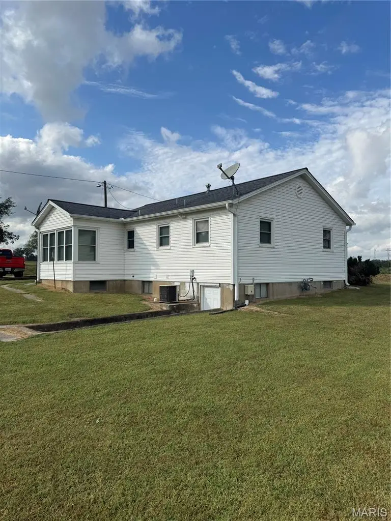 9333 County Road 203, Cape Girardeau, MO 63701 - #2