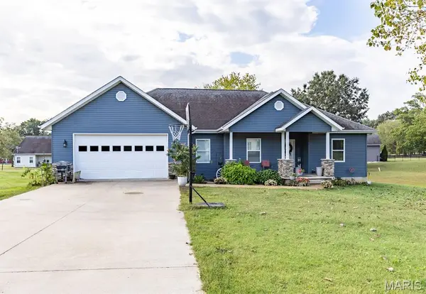 2406 W Donna Drive, Poplar Bluff, MO 63901