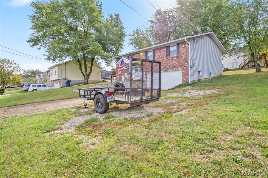 1027 Lakeshore Drive, De Soto, MO 63020 - #3