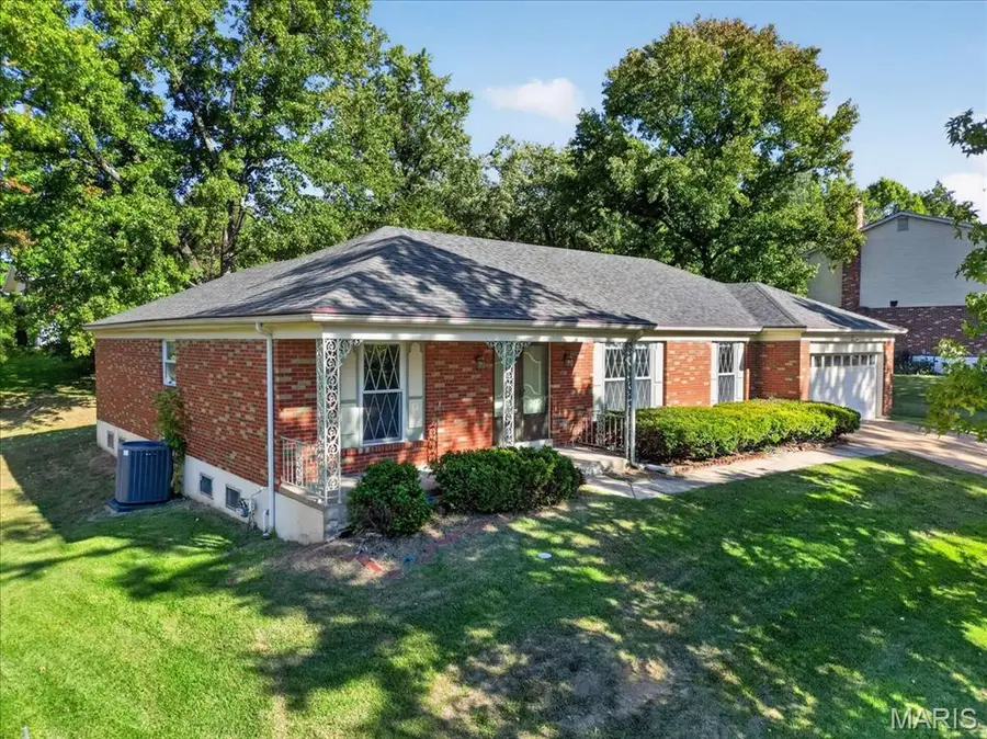 1019 Van Dyke Drive, Ballwin, MO 63011 - #3