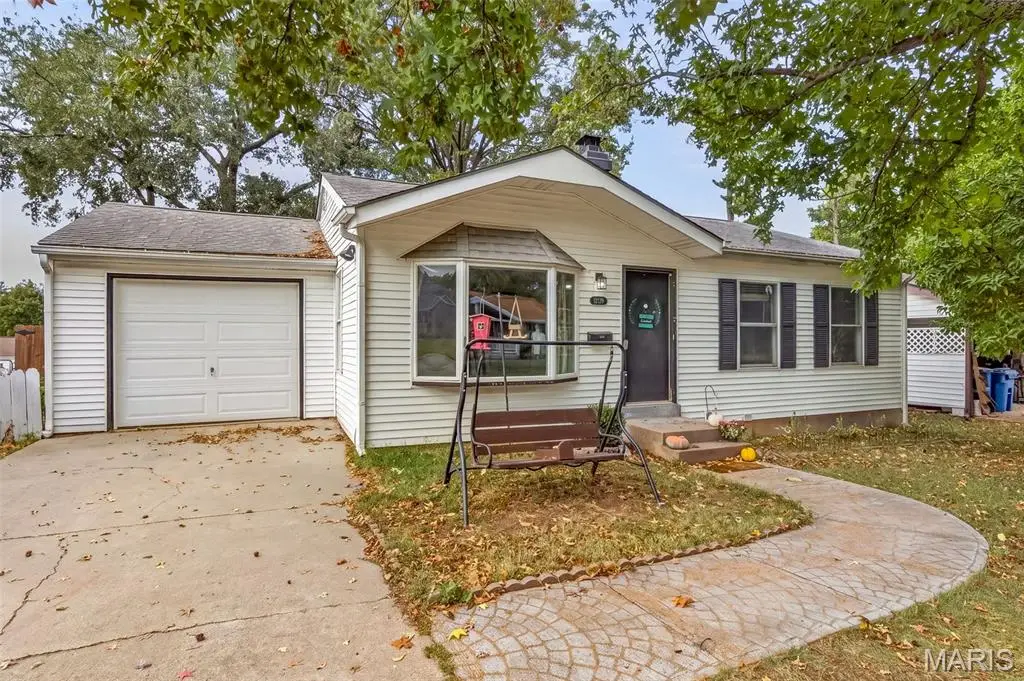 12139 Belaire Place, Maryland Heights, MO 63043 - #1