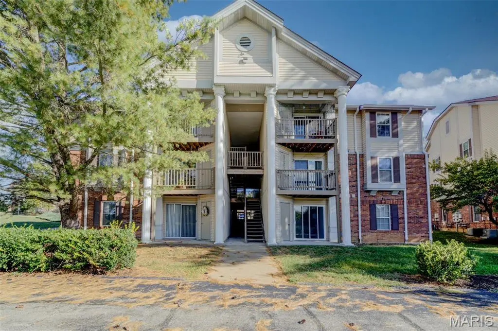 700 Ridgeside Drive #H, Ballwin, MO 63021 - #1