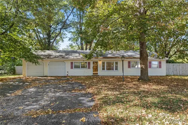 12011 Garden Lane, Spanish Lake, MO 63138
