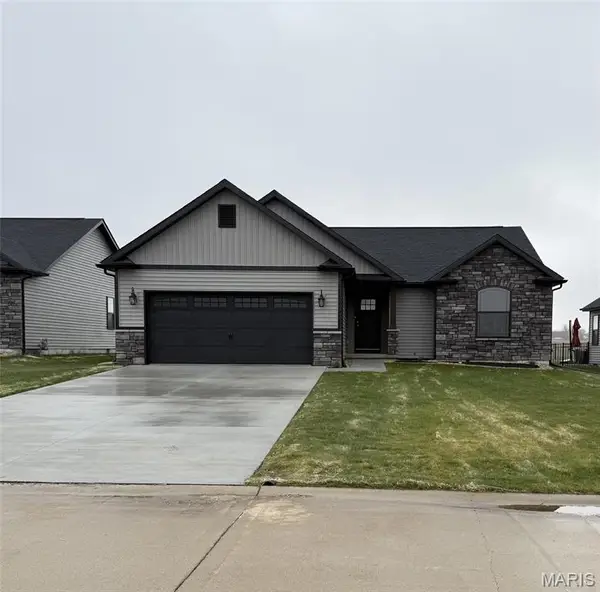 916 Brianna Court, Jerseyville, IL 62052