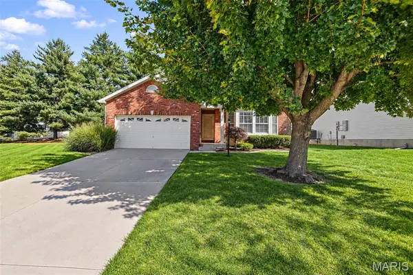1626 Mont Vista Avenue, Godfrey, IL 62035
