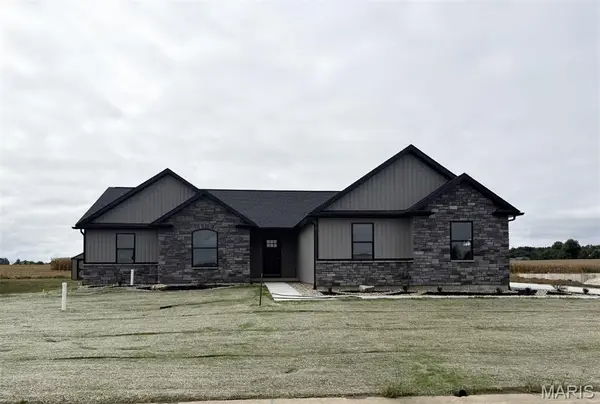 1006 Brianna Court, Jerseyville, IL 62052
