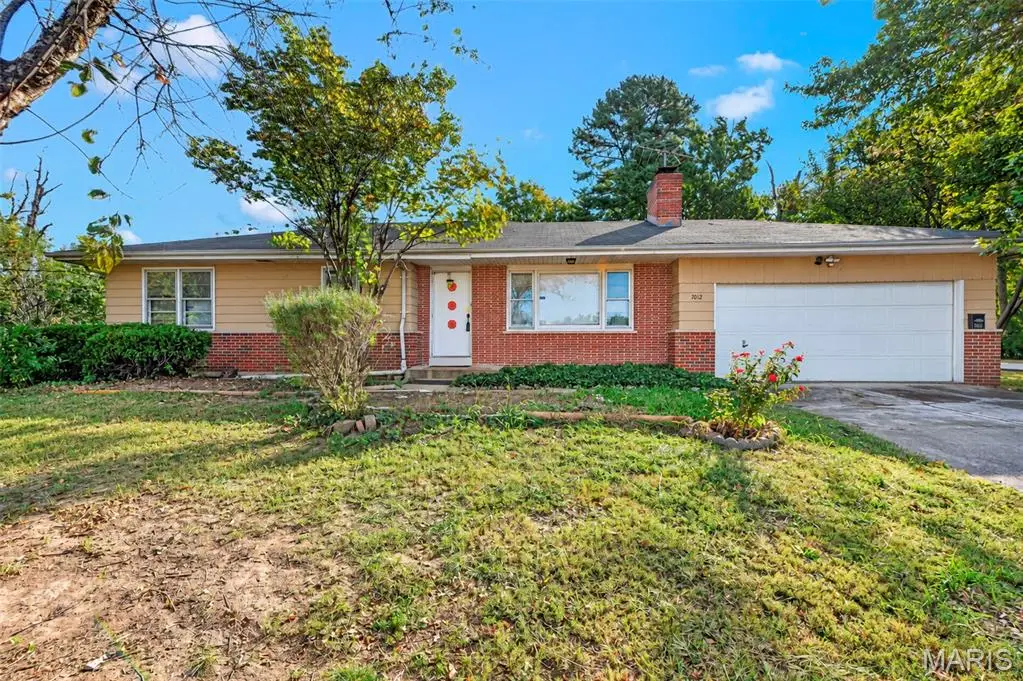 7012 N Hanley Road, Hazelwood, MO 63042 - #1
