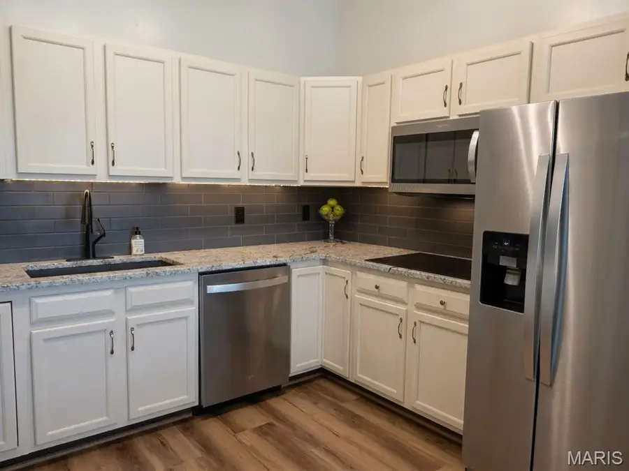 167 Edgeworth Avenue, Maryland Heights, MO 63043 - #2
